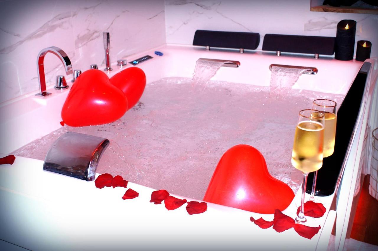 Le Venus - Appartement Spa Privatif Balneo Sauna Dijon Kültér fotó